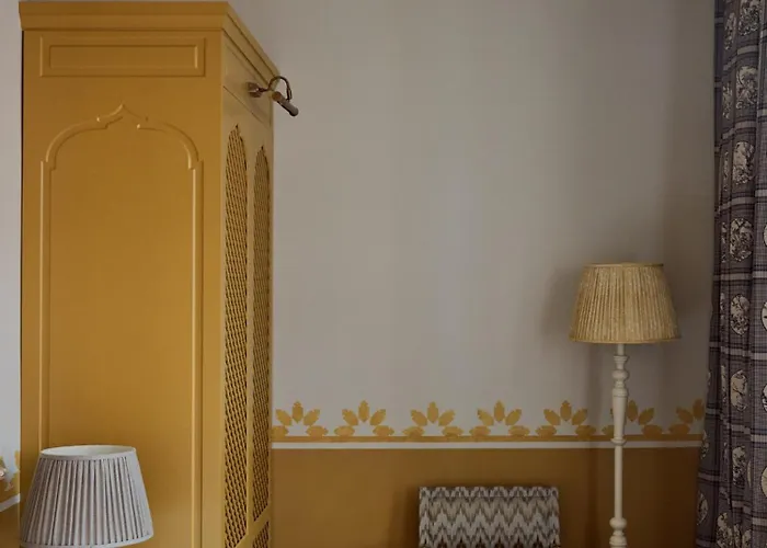 Cristine Bedfor Boutique Hotel 4*