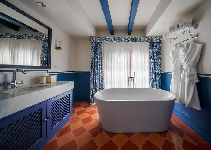 Cristine Bedfor Boutique Hotel