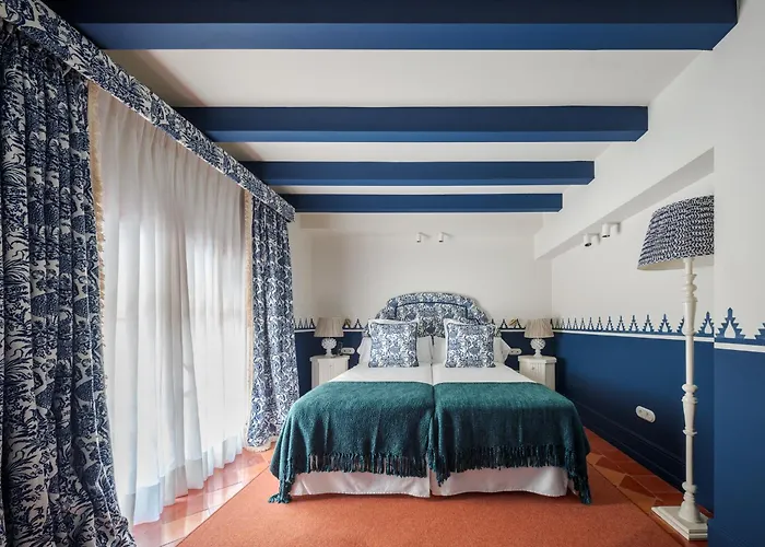 Cristine Bedfor Boutique Hotel 4*