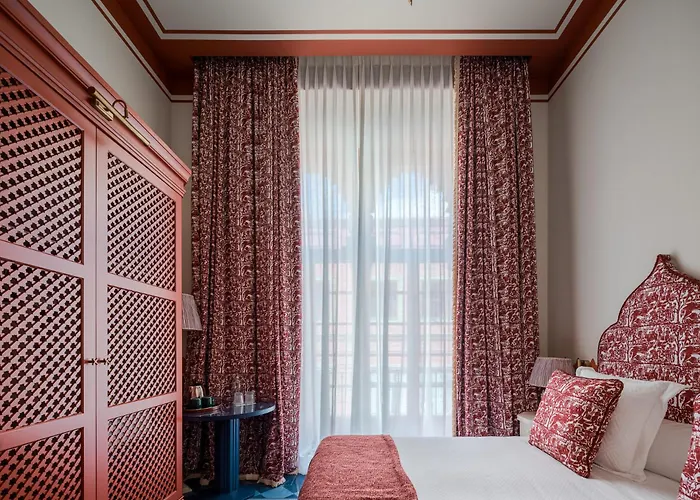 Hotel Cristine Bedfor Boutique 4*
