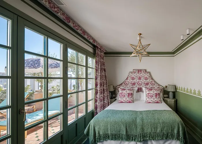 Cristine Bedfor Boutique 4* Sevilla